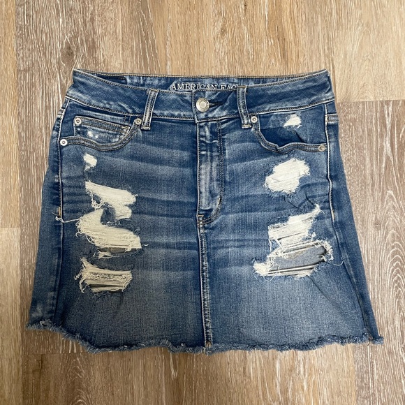 American Eagle Jean Skirt - Picture 1 of 3